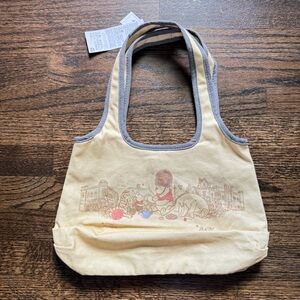 Disney Parks Epcot United Kingdom Winnie the Pooh and Pals Classic Tote Bag NWT